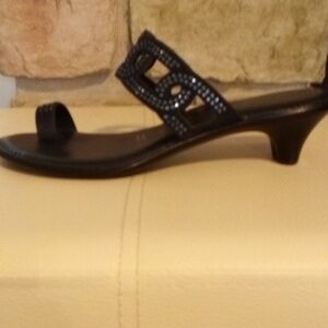 Women's Italian sandals navy blue size 7.5 NIB